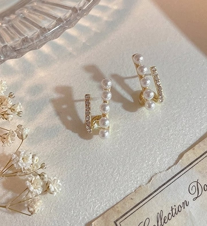 パールピアス ラインピアス 金属アレルギー対応 ダブルライン ゴールド 上品 結婚式  【SECRET GLOW.】